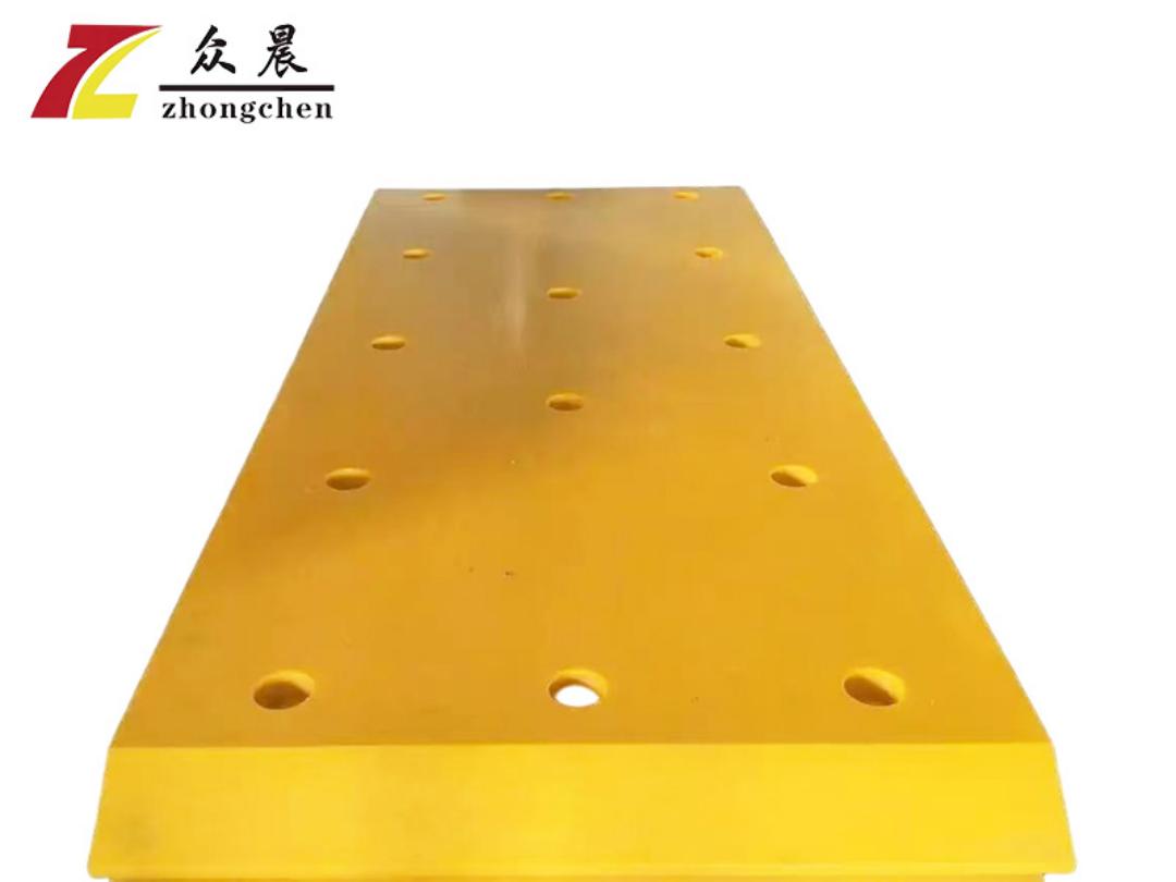 UHMWPE crane outrigger pad